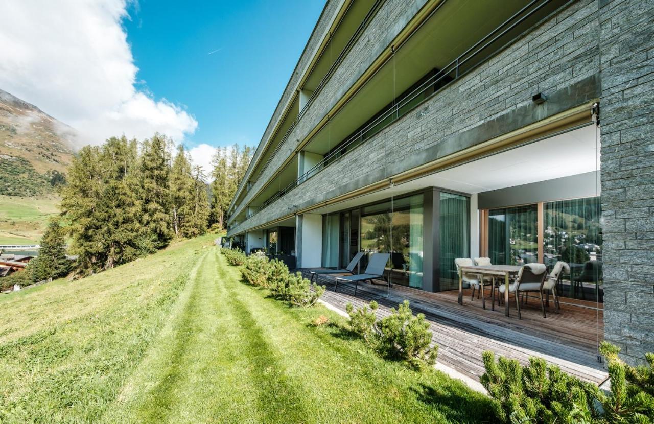 Luxury Panorama Apartment With Alpengold Spa Access Davos Exterior foto